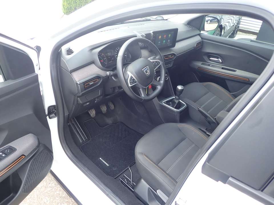 Dacia Sandero - Imagem 9