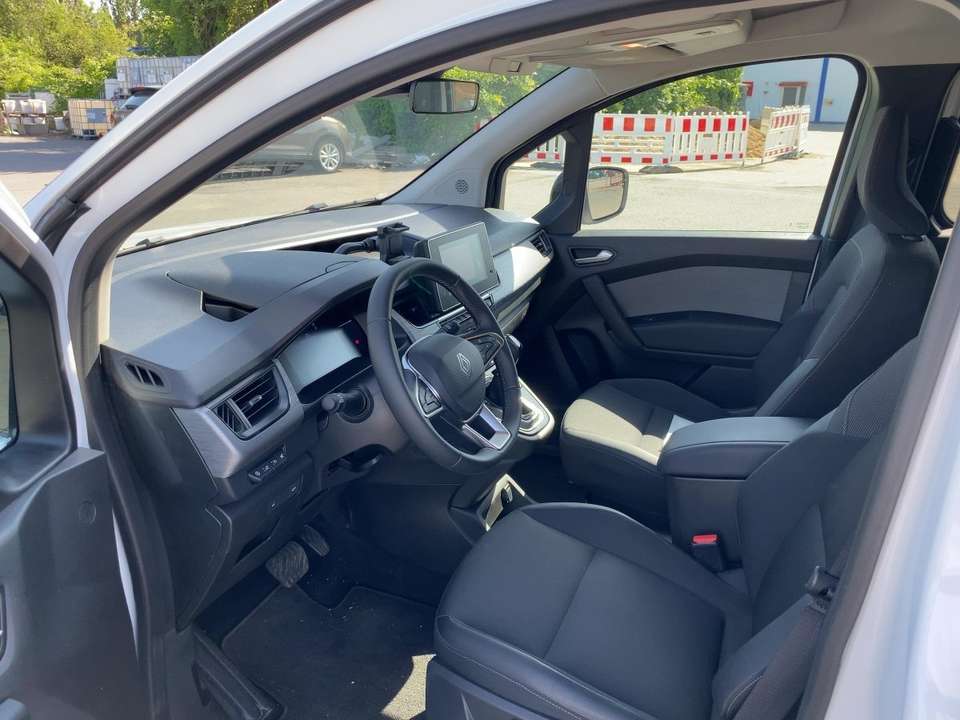 Renault Kangoo - Imagem 8