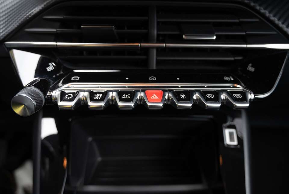 Peugeot 208 - Imagem 9