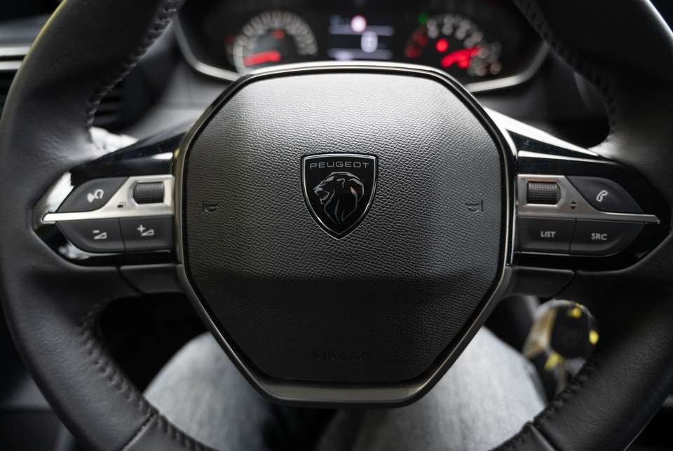 Peugeot 208 - Imagem 14