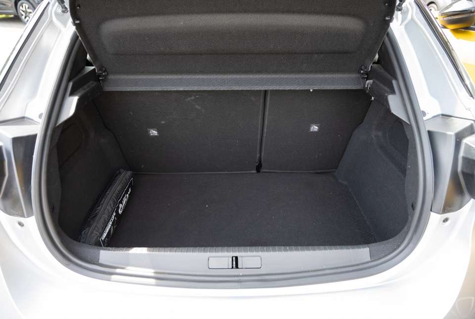 Opel Corsa - Imagem 15