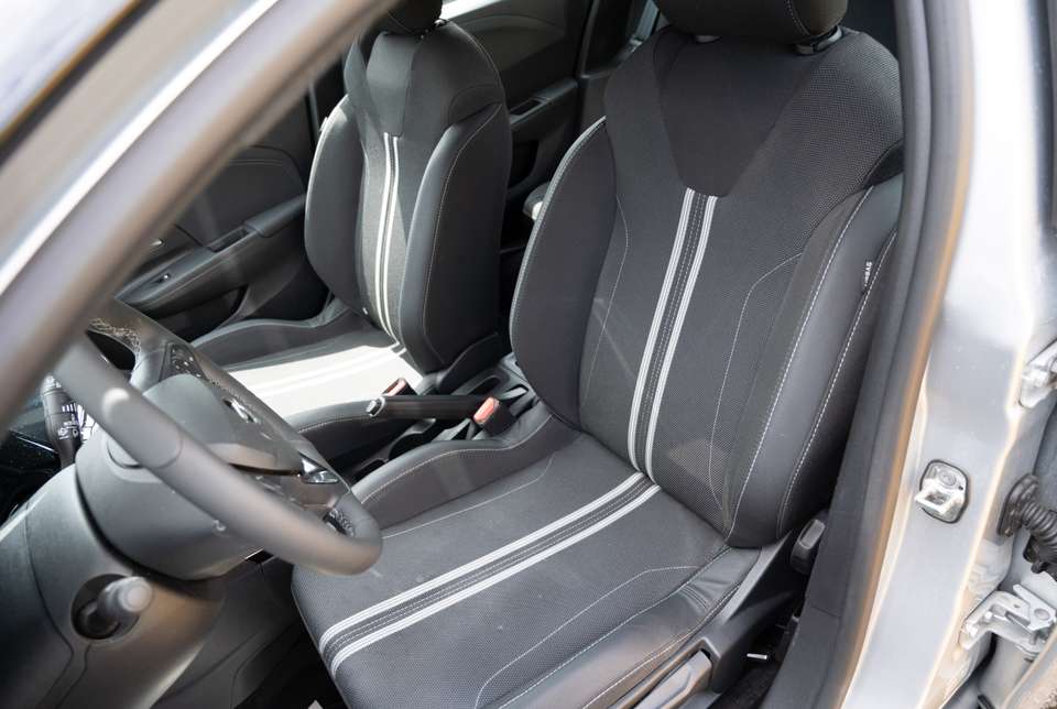 Opel Corsa - Imagem 7