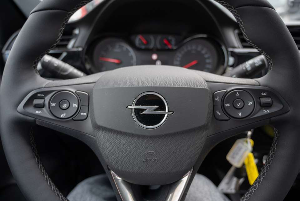 Opel Corsa - Imagem 14