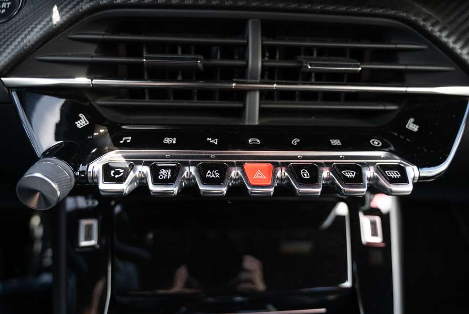 Peugeot 2008 - Imagem 9