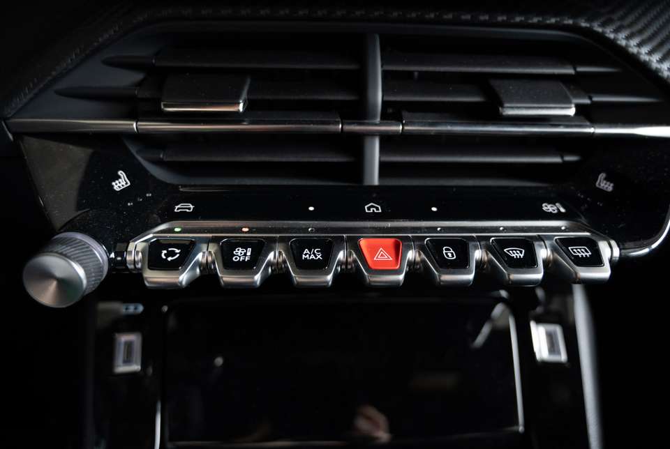 Peugeot 2008 - Imagem 9