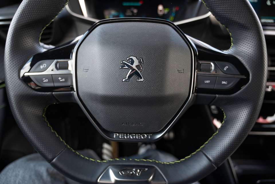 Peugeot 2008 - Imagem 14