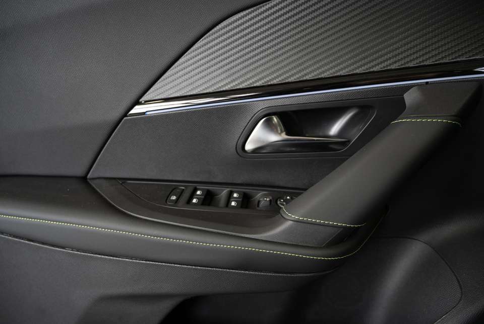 Peugeot 2008 - Imagem 12