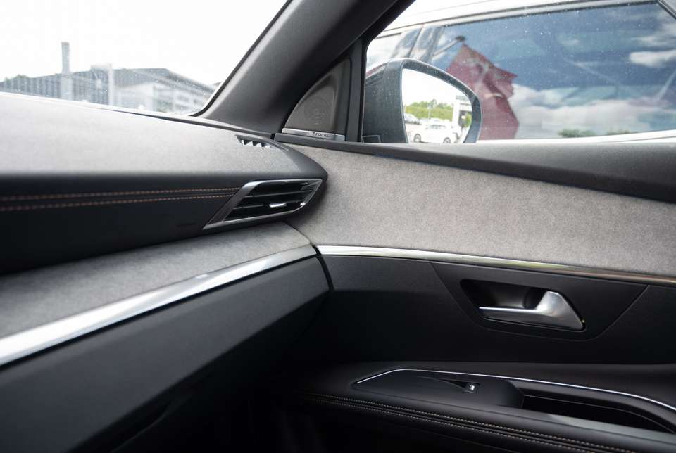 Peugeot 3008 - Imagem 13