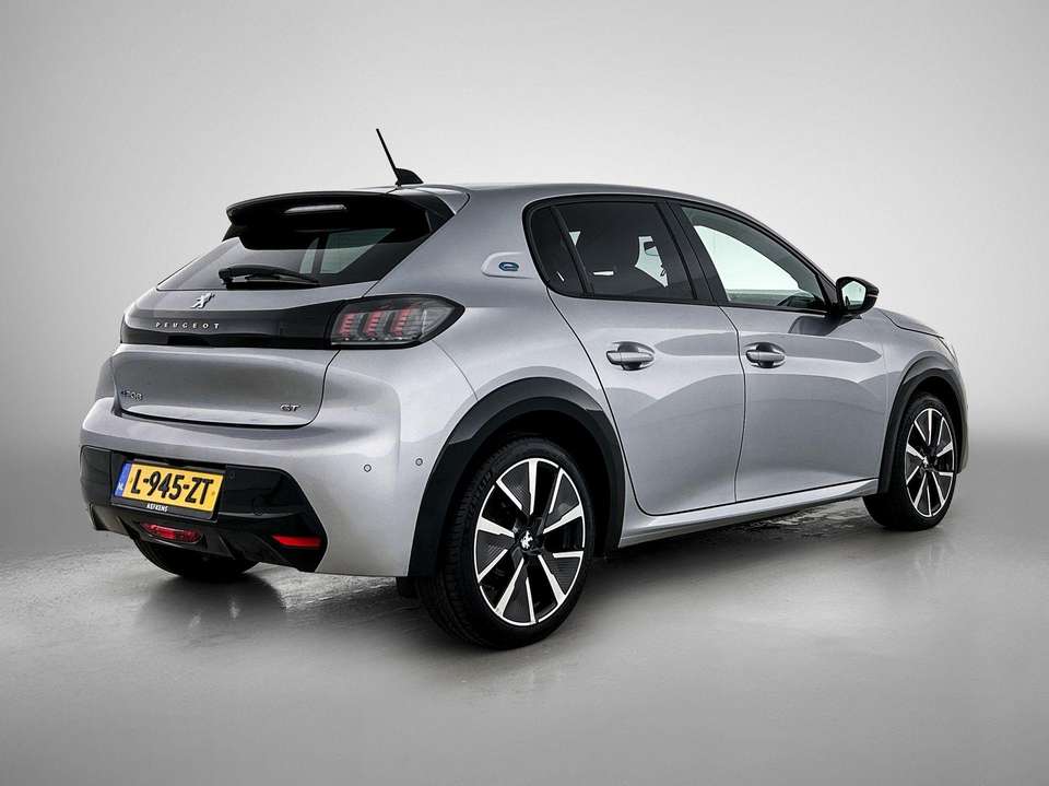 Peugeot e-208 - Imagem 8