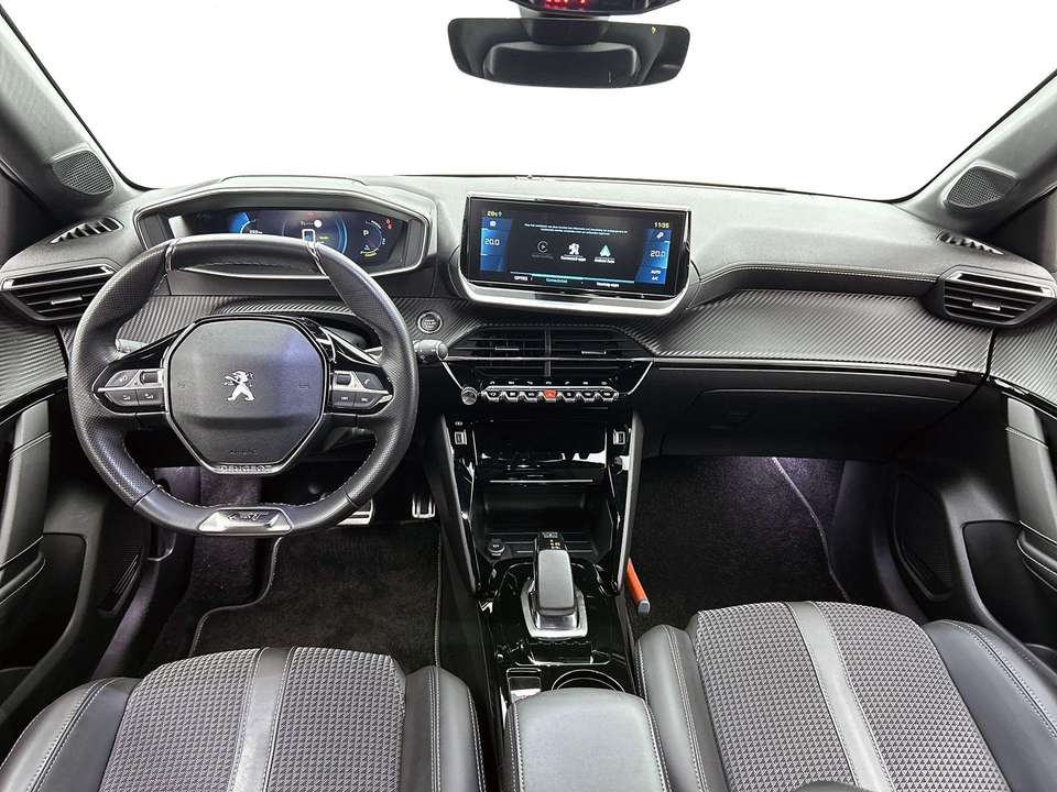 Peugeot e-208 - Imagem 11