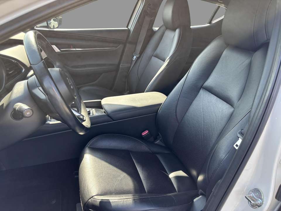 Mazda 3 - Imagem 13