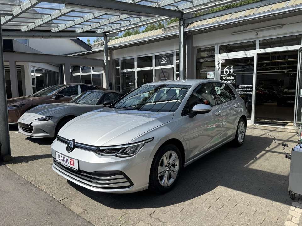 Volkswagen Golf - Imagem 1