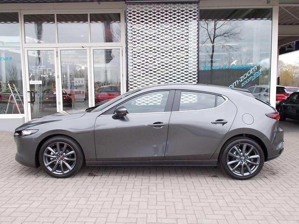 Mazda 3 - Imagem 2