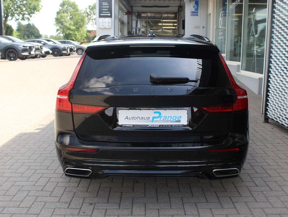 Volvo V60 - Imagem 4