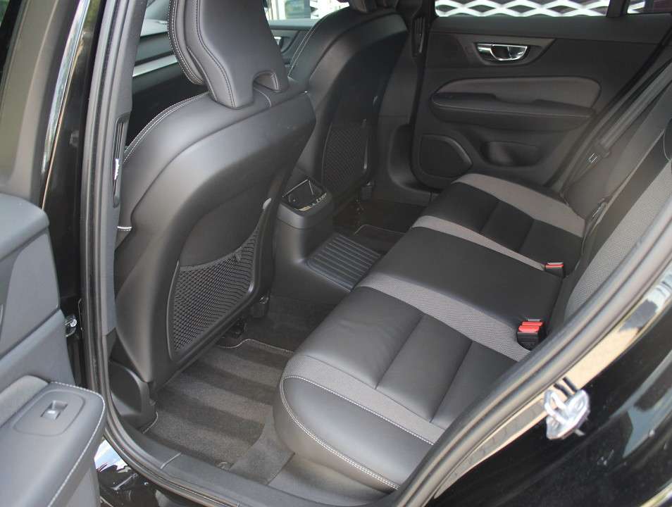 Volvo V60 - Imagem 15
