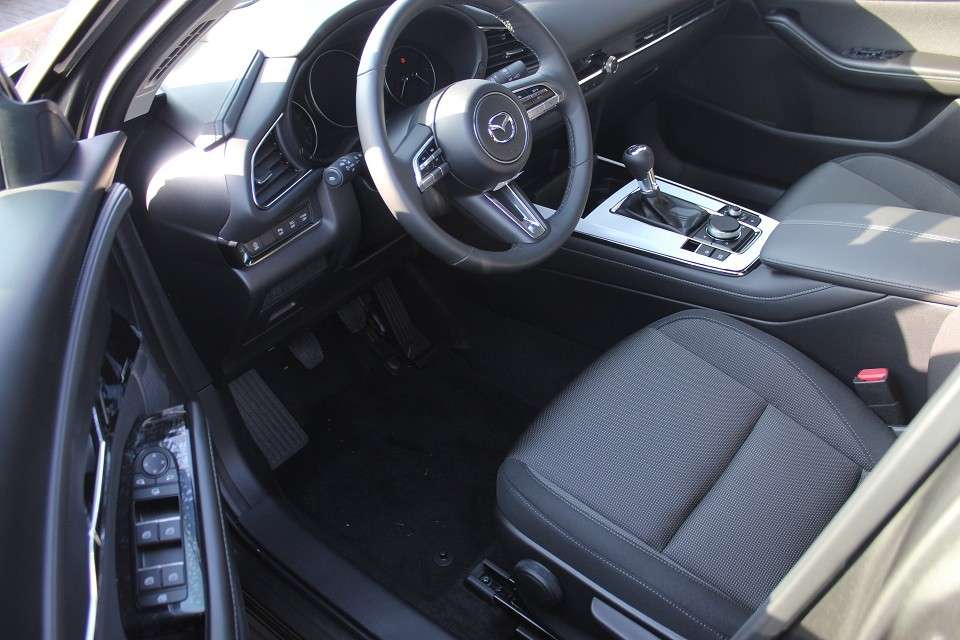 Mazda CX-30 - Imagem 11