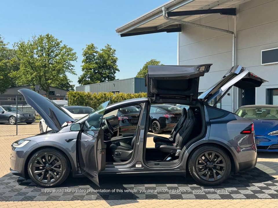 Tesla Model X - Imagem 7