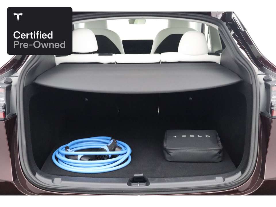 Tesla Model Y - Imagem 14