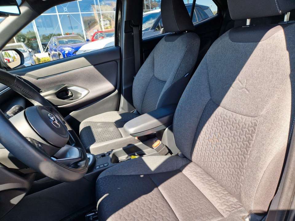 Toyota Yaris - Imagem 14