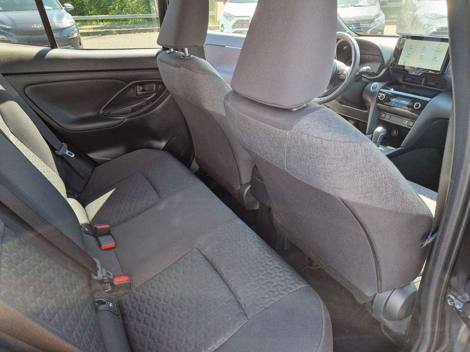 Toyota Yaris - Imagem 15