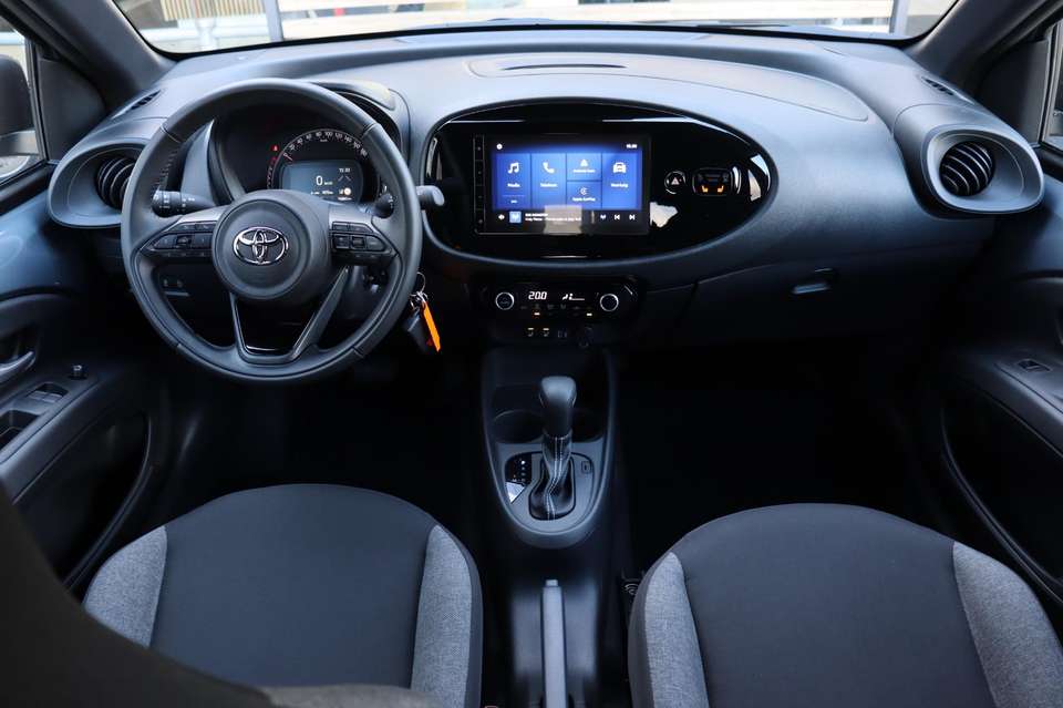 Toyota Aygo X - Imagem 4
