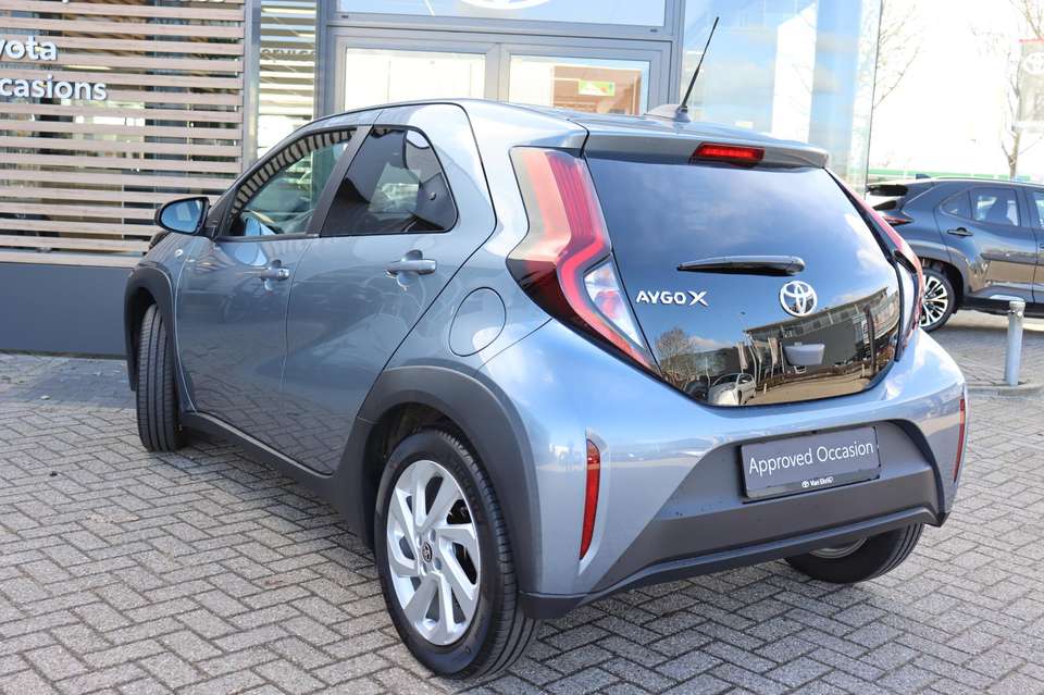 Toyota Aygo X - Imagem 13