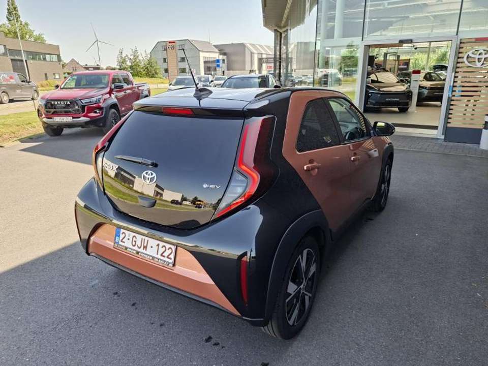 Toyota Aygo X - Imagem 5