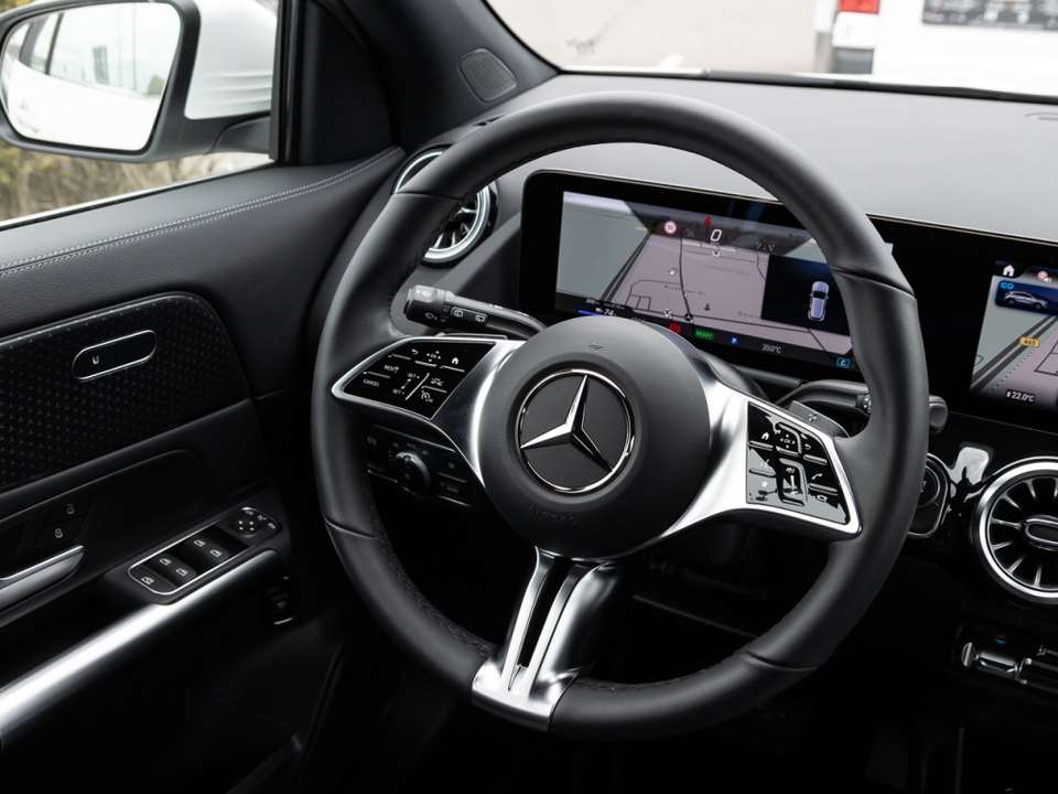 Mercedes-Benz EQA 250 - Imagem 10