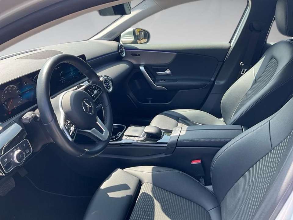 Mercedes-Benz A 200 - Imagem 8