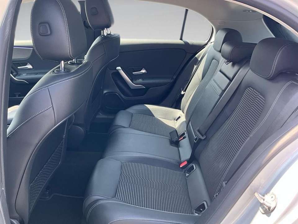 Mercedes-Benz A 200 - Imagem 10