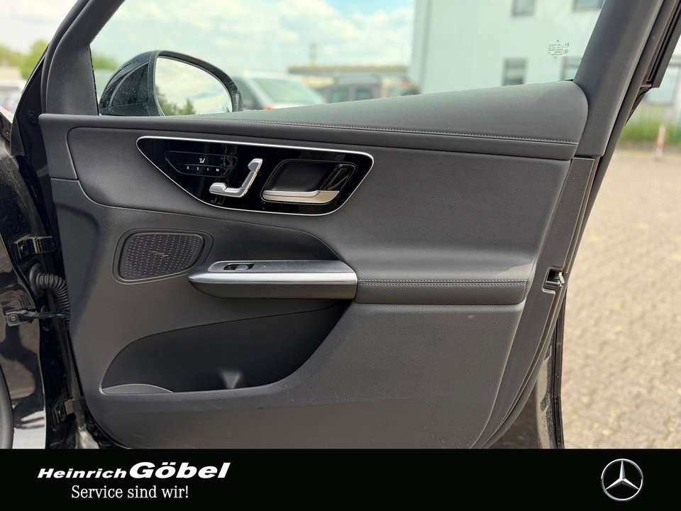 Mercedes-Benz GLC 220 - Imagem 13