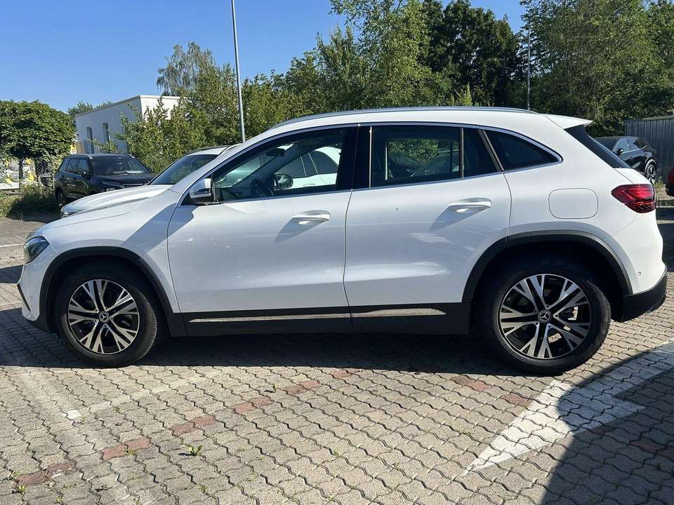 Mercedes-Benz GLA 180 - Imagem 3