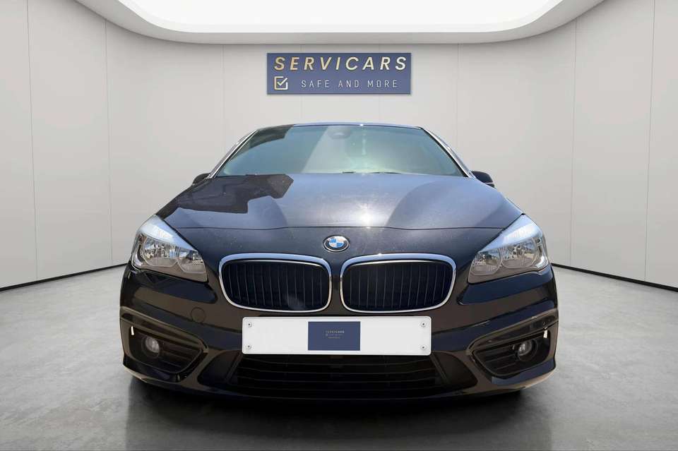 BMW 216 - Imagem 3