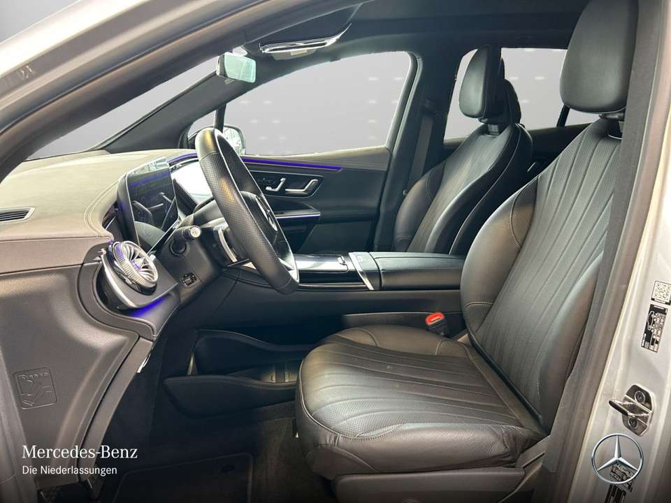 Mercedes-Benz EQE SUV - Imagem 11