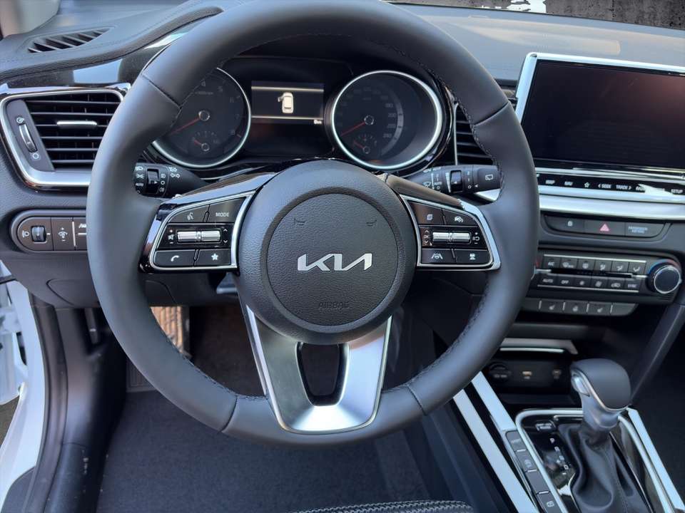 Kia Ceed SW / cee'd SW - Imagem 5
