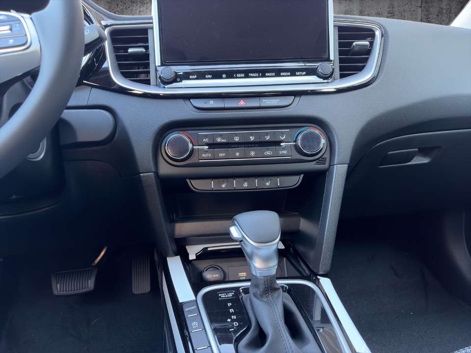 Kia Ceed SW / cee'd SW - Imagem 10