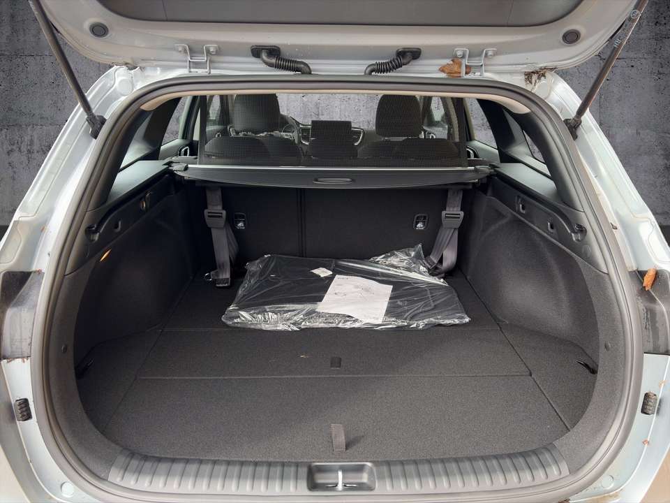 Kia Ceed SW / cee'd SW - Imagem 13