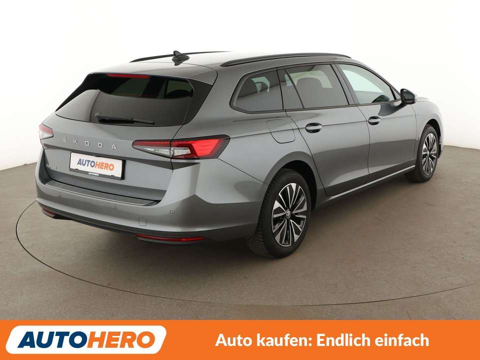 Skoda Superb - Imagem 6